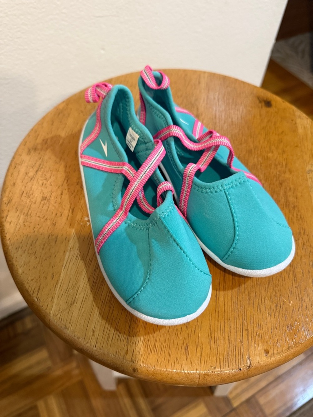 Speedo Teal Kids Water Shoes with Pink Trim